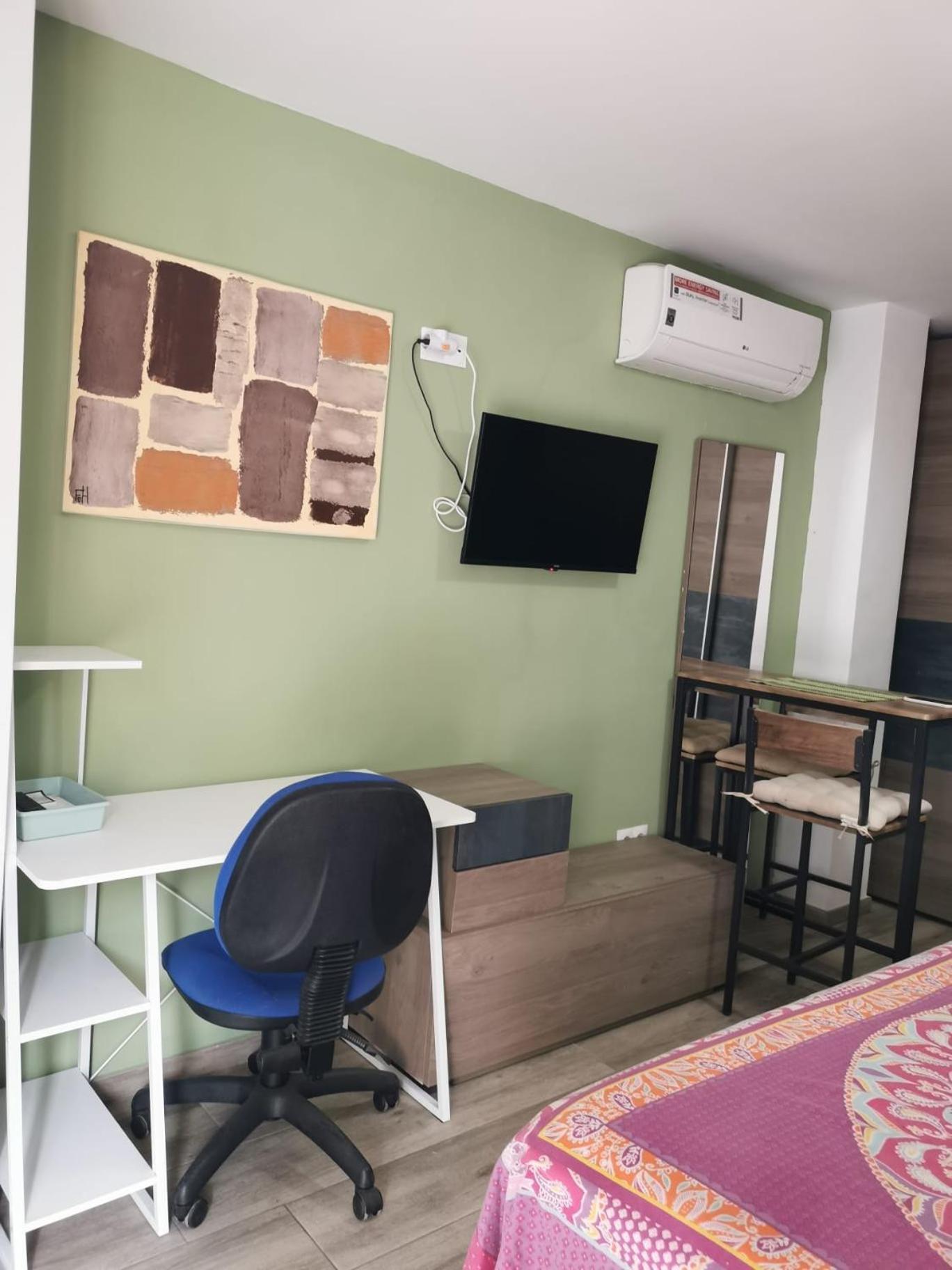 Apartmán Casa Hombre Blanco Màlaga Exteriér fotografie